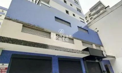 Apartamento no Centro De 1 Dormitório, Sala de Estar, Banheiro Social, Cozinha e