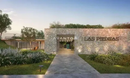 Terreno de alto padrão, de 288 m², no bairro Tomazetti