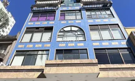 Sala Comercial de 44m² no Shopping Santa Maria ja locada com rentabilidade garan