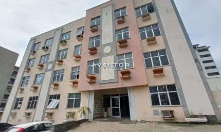 Sala Comercial De 48 m², Dividida em 3 Salas, Banheiro e Garagem., No Bairro Nos