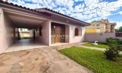 Casa com 3 quartos à venda na Rua Franklin Bittencourt Filho, 515, Camobi, Santa Maria