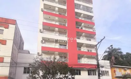 Apartamento de 1 dormitório, seminovo, com sacada, churrasqueira e garagem