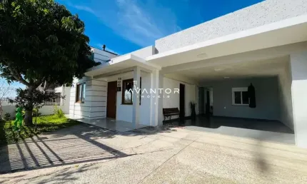 Casa com 3 quartos à venda na Rua Irineu Geraldo Bevilaqua, 19, Camobi, Santa Maria