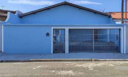 Casa Residencial para aluguel no bairro Jardim Caieira