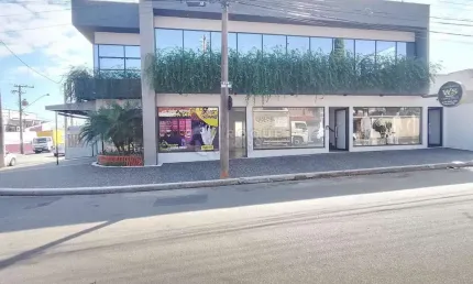 Ponto comercial para alugar no Parque Cesarino Borba, Iracemápolis 