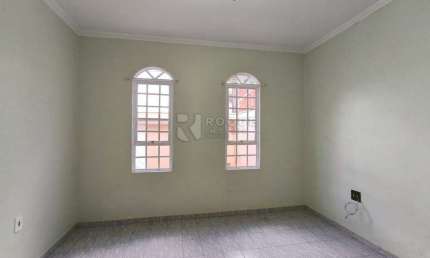 Casa Residencial à venda no bairro Jardim Residencial Dona Santina Paroli Peccinini