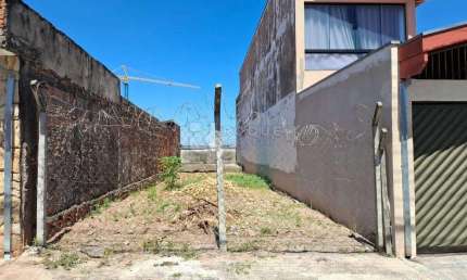 Terreno à venda no Parque Hippolyto, Limeira 