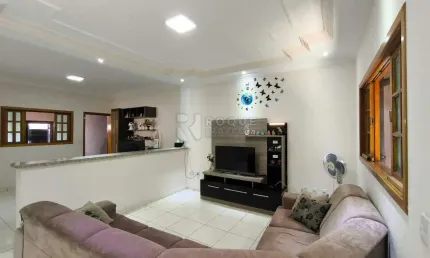 Casa Residencial à venda no bairro JARDIM MORRO AZUL