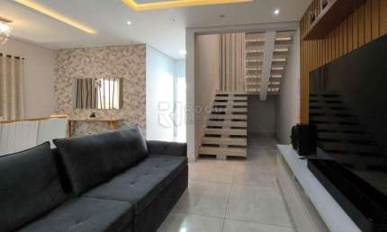 Casa Residencial à venda no bairro Jardim dos Jequitibás