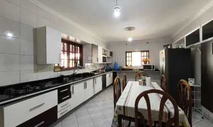 Casa com 3 quartos à venda no Jardim Canaã, Limeira 