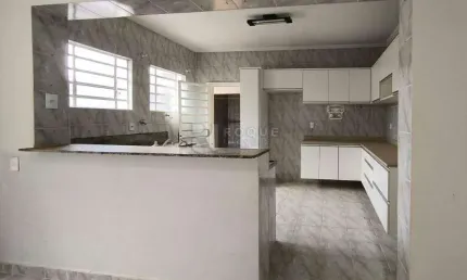 Casa Residencial à venda, no Jardim João Ometto em Iracemápolis-SP.