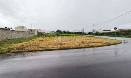 Terreno à venda no bairro Residencial Recanto das Paineiras