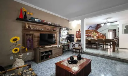 Casa Residencial à venda, no Santina em Limeira-SP.