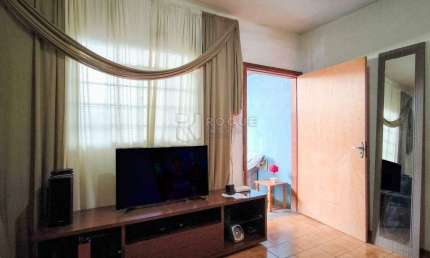 Casa Residencial à venda no bairro Parque Residencial Abílio Pedro