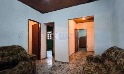 Casa Residencial à venda no bairro Parque Residencial Abílio Pedro