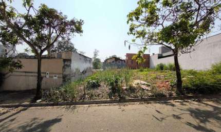 Terreno à venda no bairro Residencial Palmeira Real