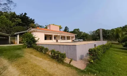 Chácara à venda no bairro Bairro dos Pires de Baixo