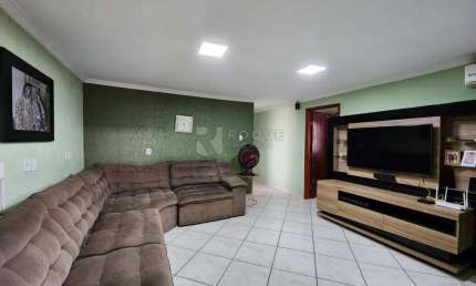 Excelente Imóvel para Morar ! Casa Residencial à Venda no Bairro Conjunto Residencial Victor D'Andrea