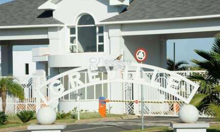 Terreno em condomínio à venda no bairro Residencial Greville