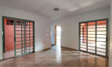 Casa Residencial à venda no bairro Jardim Santa Cecília