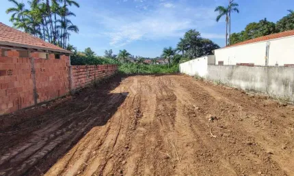 Terreno à venda na Vila Queiroz, Limeira 