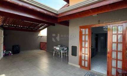 Casa Térrea à Venda – 2 Dormitórios | 2 Vagas | Ambientes Amplos e Funcionais