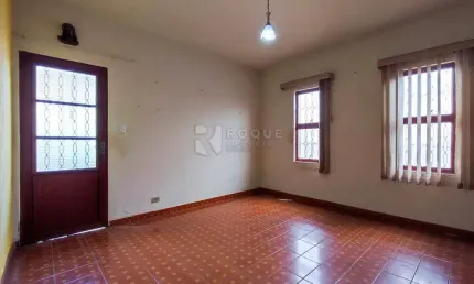 Casa á venda, 2 quartos, 4 vagas, Jardim Nereide - Limeira/SP