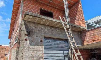 Casa Residencial à venda no bairro Residencial Palmeira Real