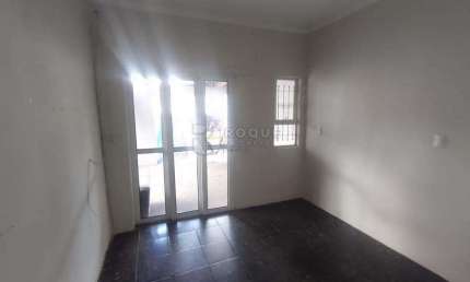 Casa Residencial à venda no bairro Parque Residencial Abílio Pedro