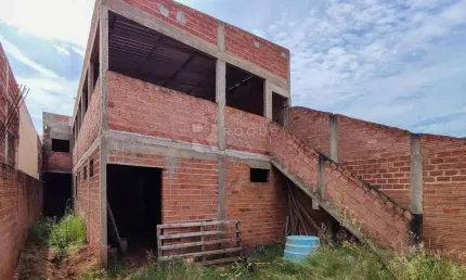 Casa Residencial à venda no bairro Residencial Palmeira Real