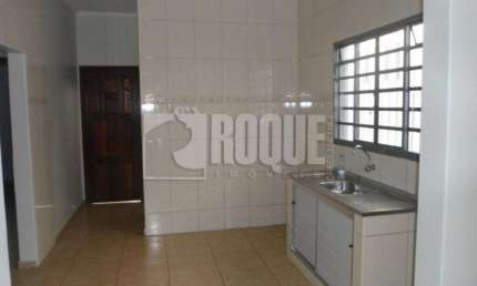 Casa Residencial à venda no bairro Parque Residencial Aeroporto