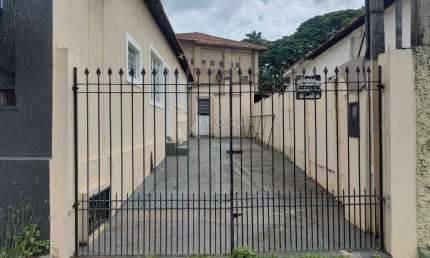 Casa Residencial para aluguel no bairro Vila Esteves