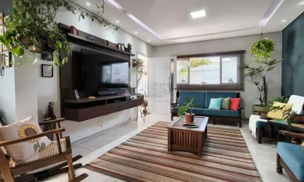 Casa Residencial à venda no bairro Jardim Santa Adélia