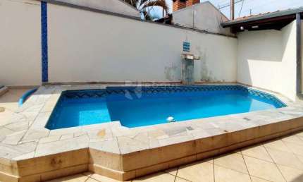 Casa Residencial à venda no bairro Jardim Campo Verde I