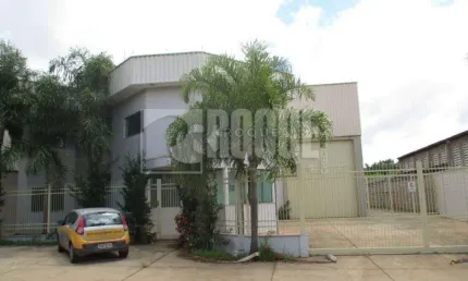 Barracão Industrial à venda no Jardim Santa Bárbara