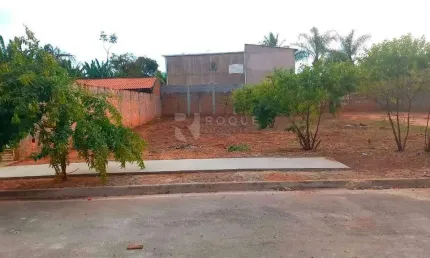 Terreno a venda - Residencial Palmeira Real - Limeira