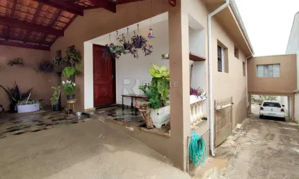 Casa com 3 quartos à venda na Vila Camargo, Limeira 