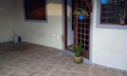 Casa à Venda – 70m² | 3 Dormitórios (1 Suíte) | Sala | Cozinha | Garagem