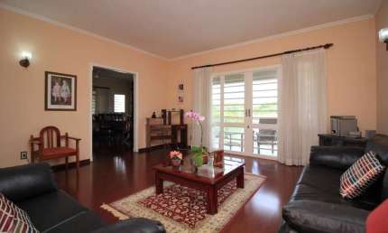 Casa com 3 quartos à venda no Jardim Mercedes, Limeira 