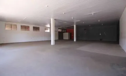 BARRACÃO COMERCIAL -E XCELENTE LOCALIZAÇÃO - ACEITA PERMUTA