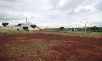 Ótimo terreno de 277m² no Colinas do Engenho 1 com ótima topografia e quadra bem localizada.