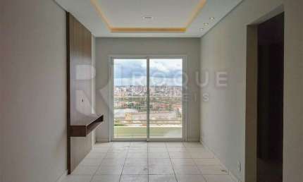 Apartamento à venda no bairro Parque Egisto Ragazzo