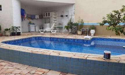 Casa Residencial à venda no bairro Parque Egisto Ragazzo