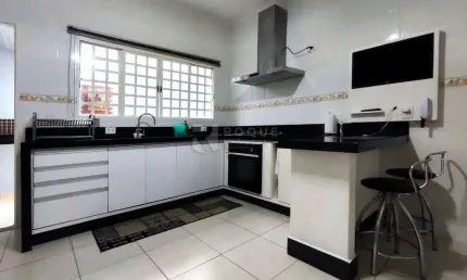 Casa com 3 quartos à venda no Centro, Limeira 