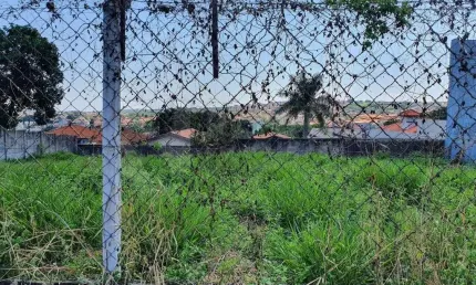 Terreno à venda no Jardim Nereide, Limeira 