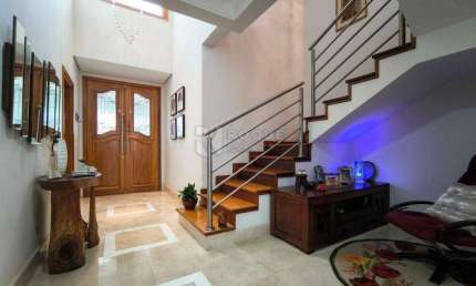 Casa em condomínio à venda no bairro Residencial Ilha de Bali
