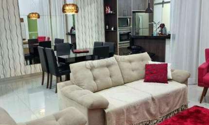 Casa em condomínio à venda no bairro Jardim Residencial Campo Novo