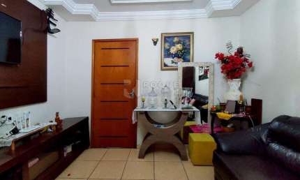 Casa no Parque novo Mundo, contendo: Sala, Cozinha Dormitório, Banheiro Social espaçoso