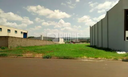 Terreno à venda no bairro park empresarial iracemapolis