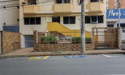 Apartamento com 3 quartos para alugar no Centro, Limeira 